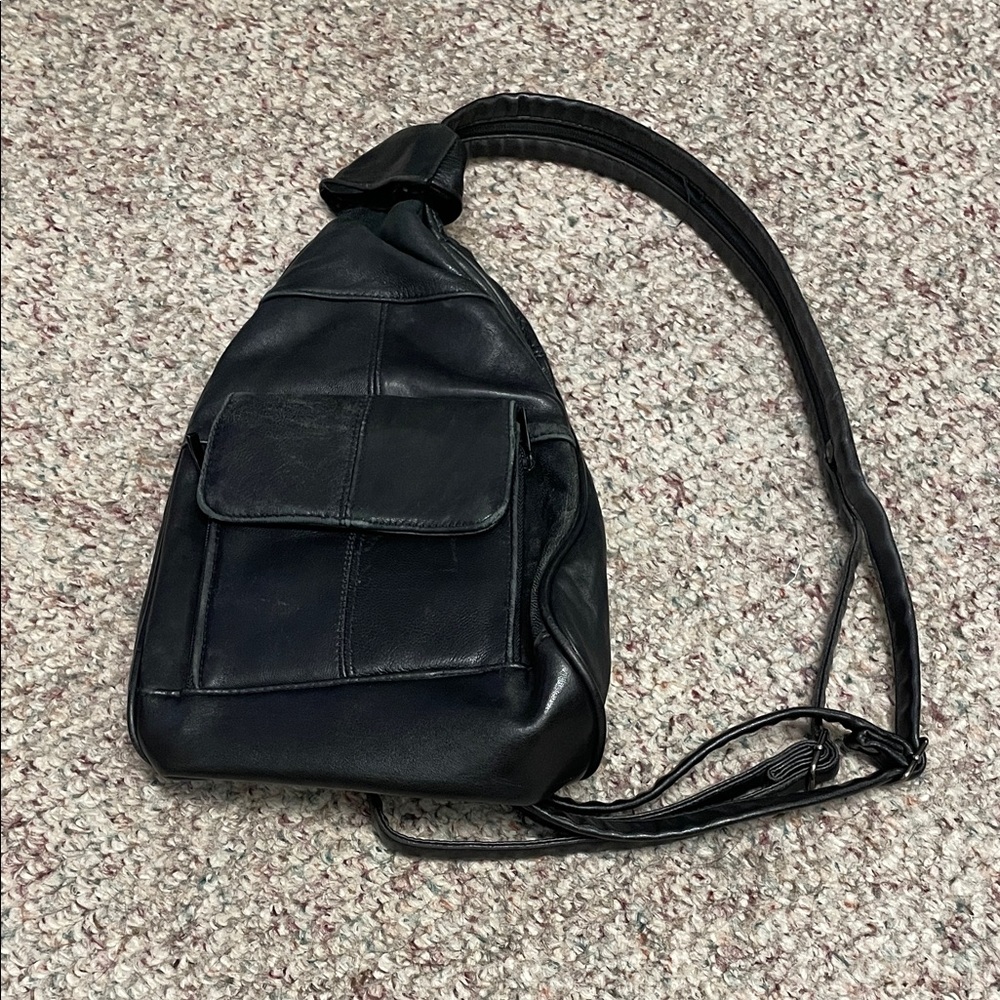 Vintage Black Leather convertible crossbody Sling Bag/ backpack